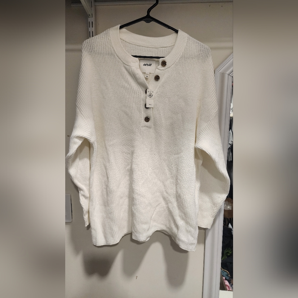 Aeire Crew Neck Sweater